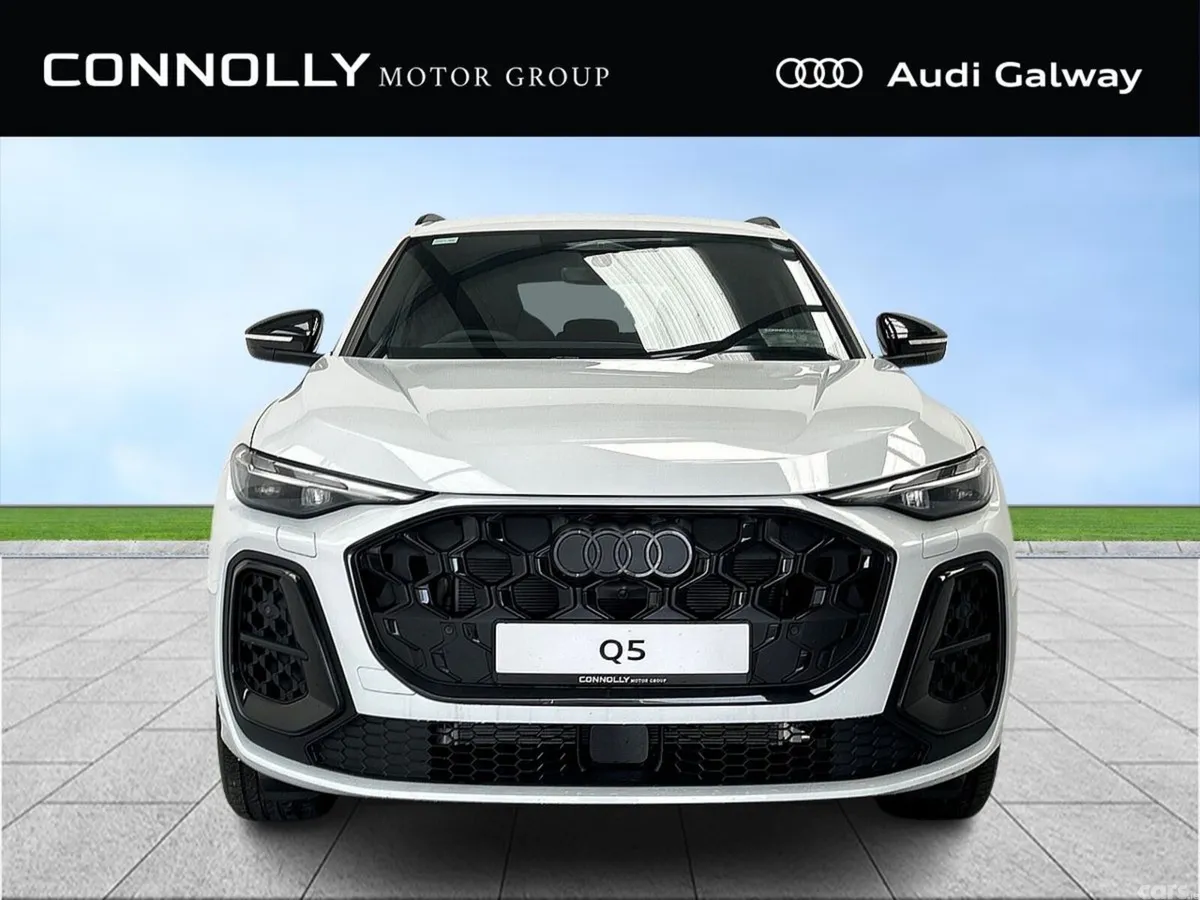 Audi Q5 SUV, Petrol Plug-in Hybrid, 2027, White