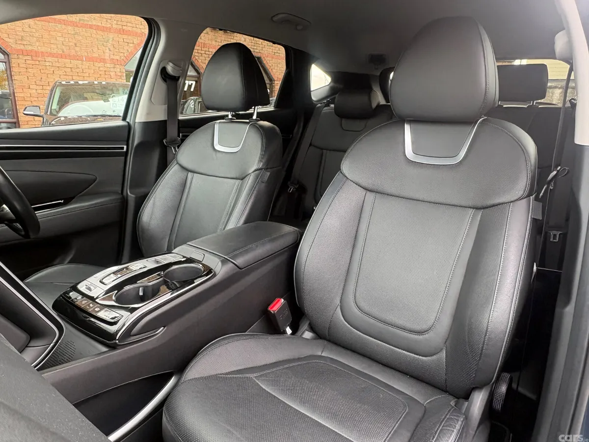Hyundai Tucson SUV, Petrol Hybrid, 2021, Blue