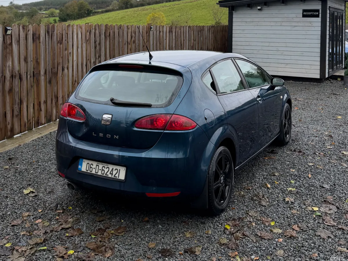 SEAT Leon Hatchback, Petrol, 2006, Blue