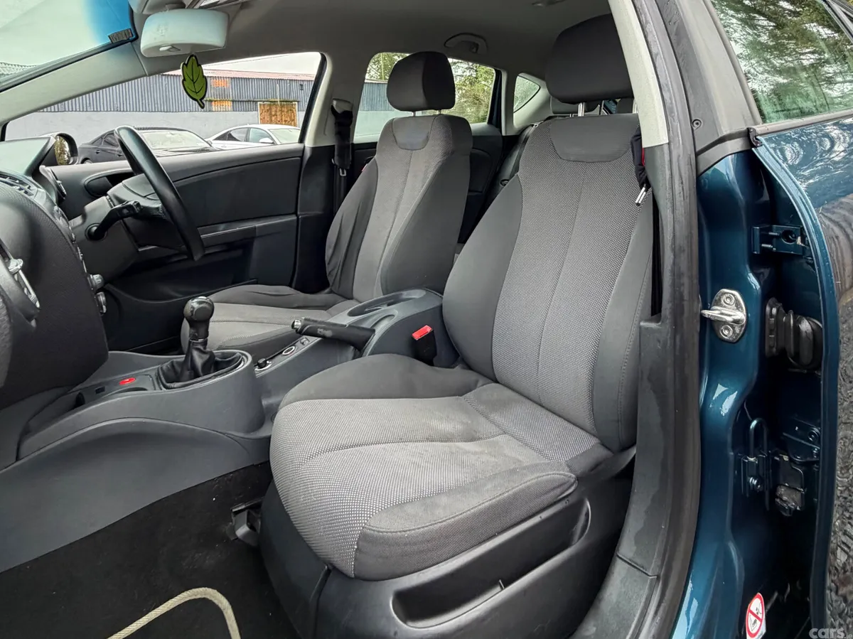 SEAT Leon Hatchback, Petrol, 2006, Blue