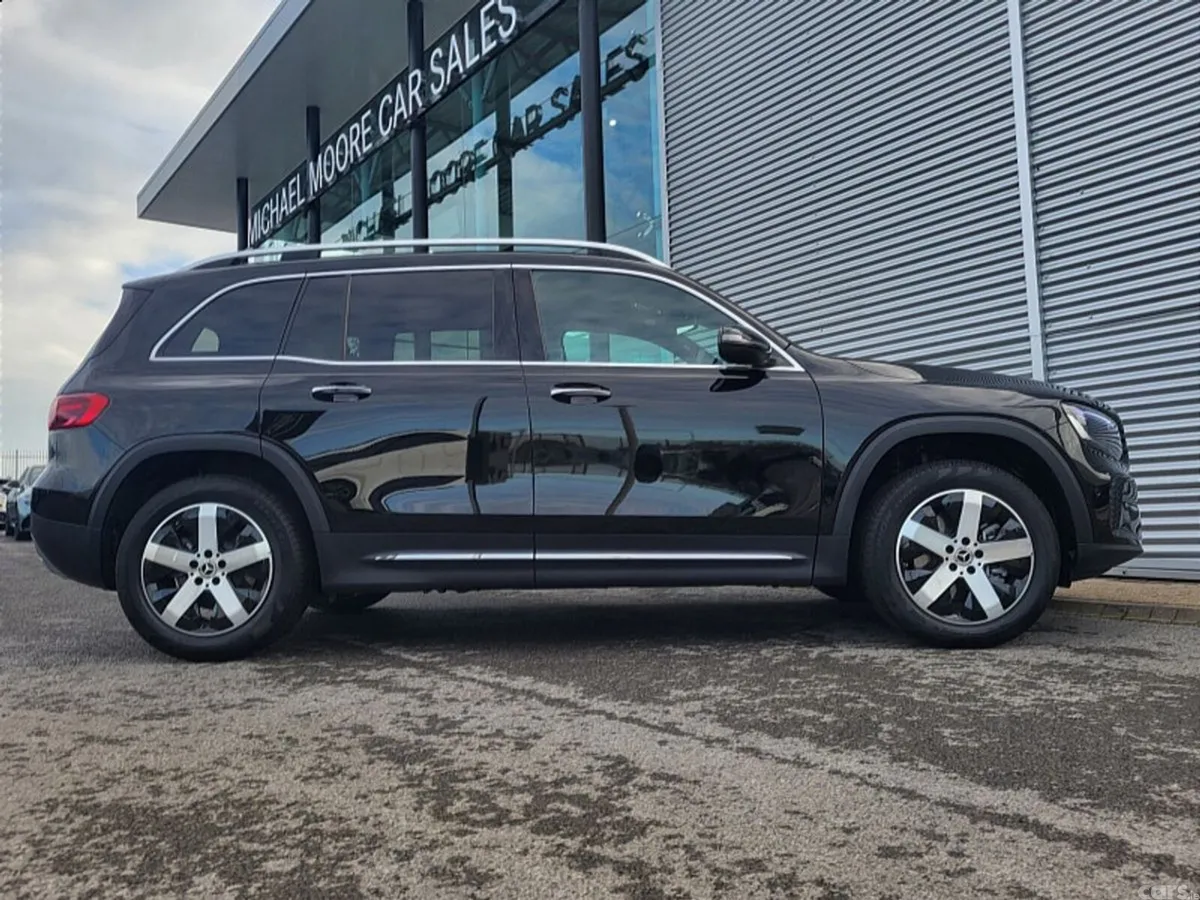 Mercedes-Benz GLB SUV, Diesel, 2027, Black