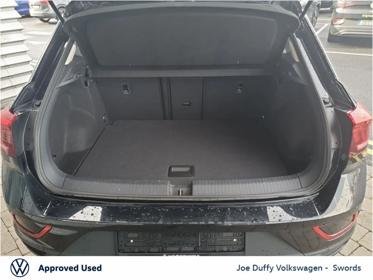 Volkswagen T-Roc SUV, Diesel, 2024, Black