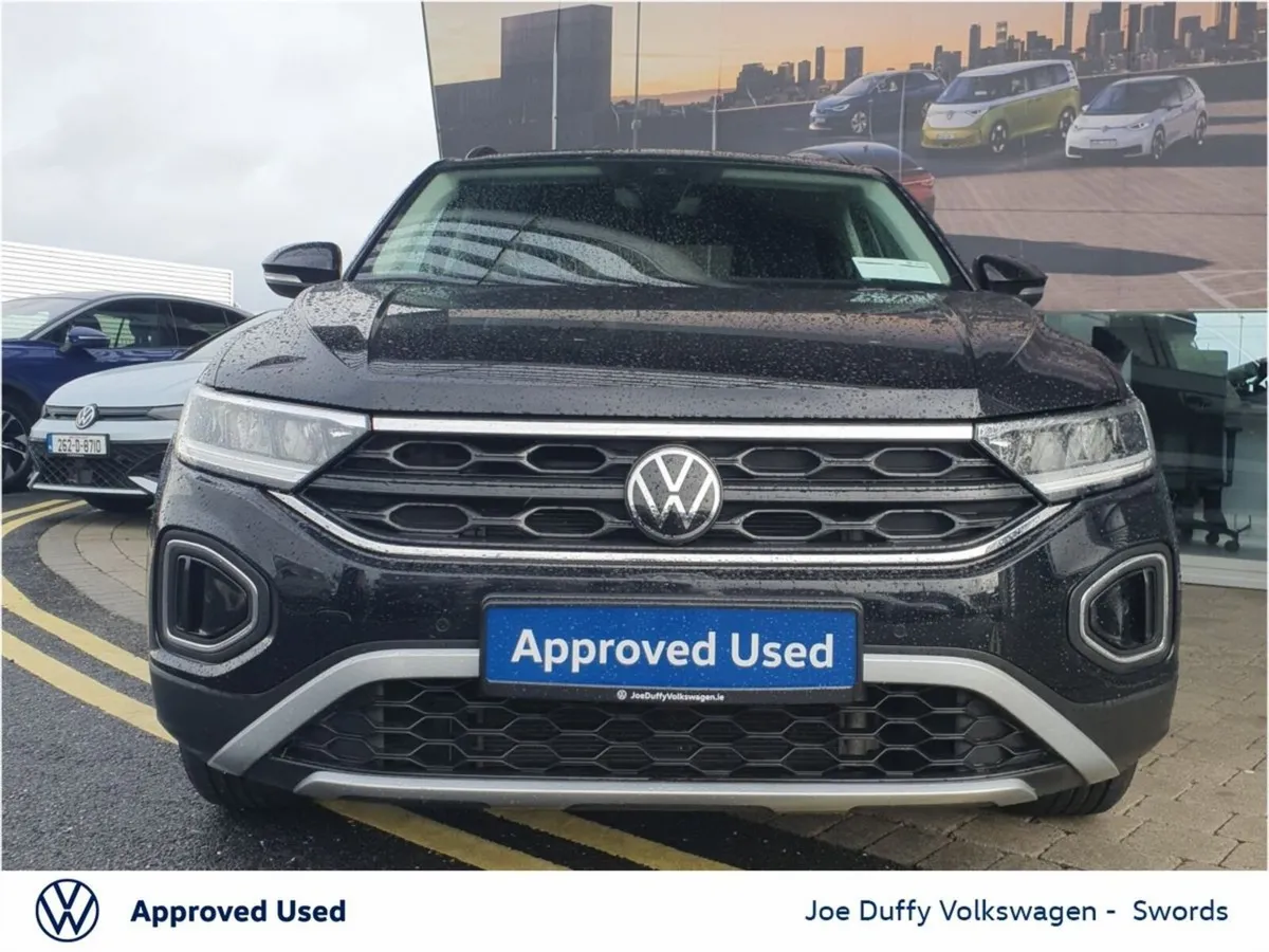 Volkswagen T-Roc SUV, Diesel, 2024, Black