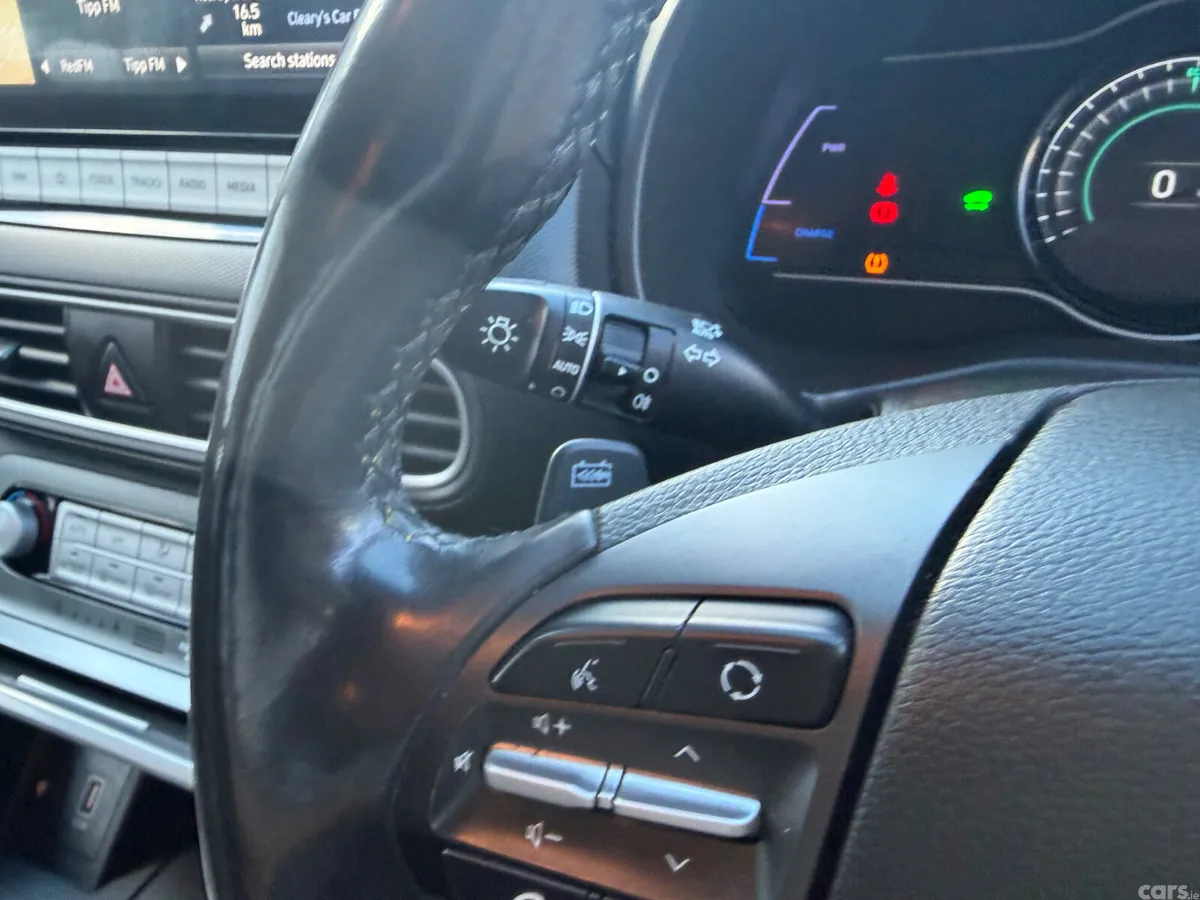 Hyundai KONA MPV, Electric, 2021, Red