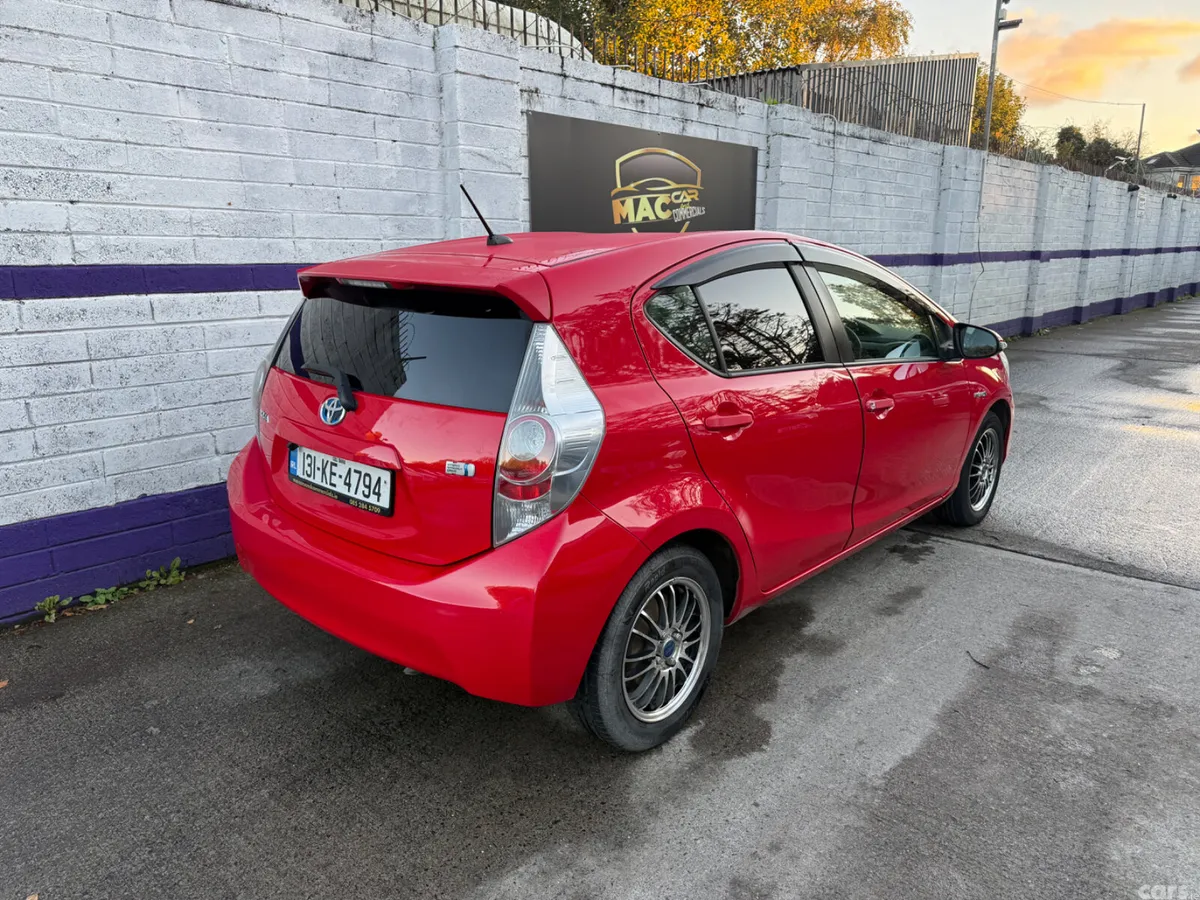 Toyota Aqua Hatchback, Petrol Hybrid, 2013, Red