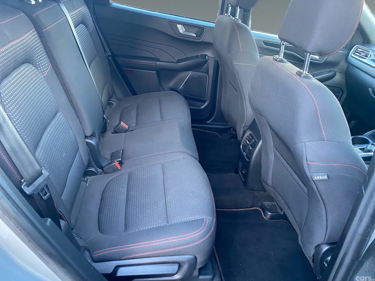 Ford Kuga SUV, Petrol Hybrid, 2022, Grey