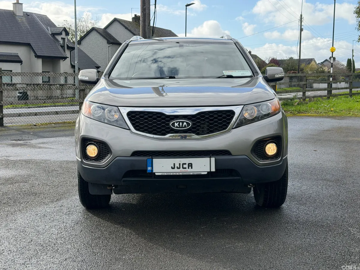 Kia Sorento SUV, Diesel, 2012, Silver