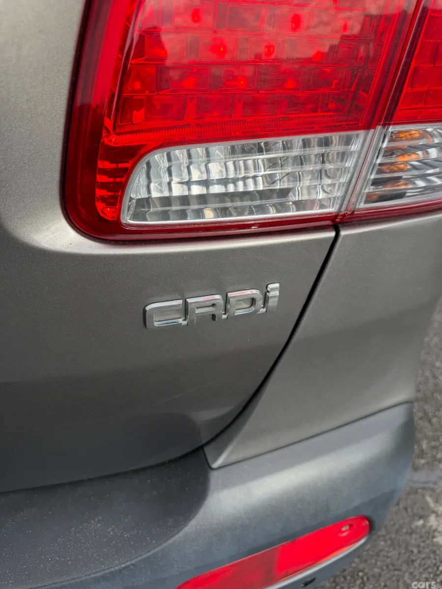 Kia Sorento SUV, Diesel, 2012, Silver