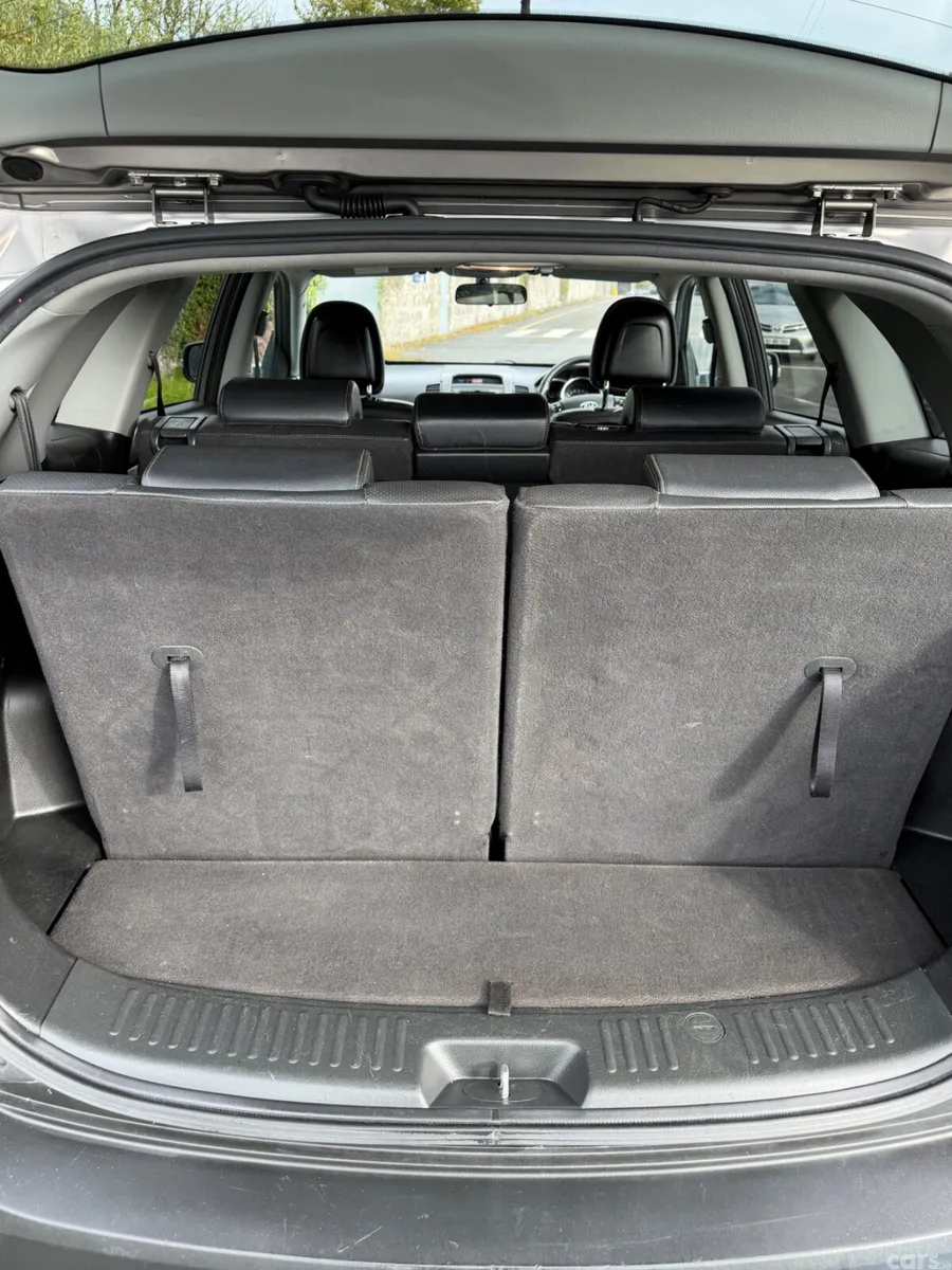 Kia Sorento SUV, Diesel, 2012, Silver
