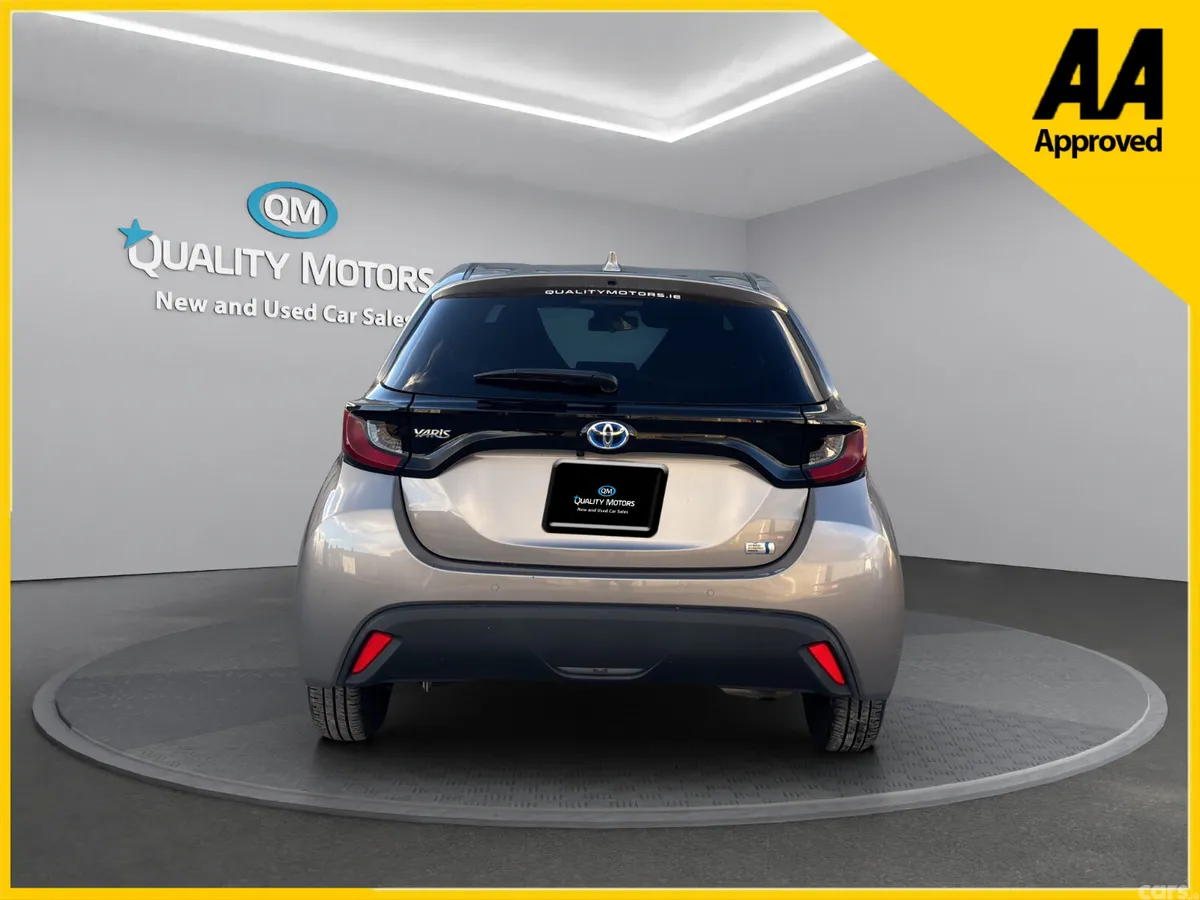 Toyota Yaris Hatchback, Petrol Hybrid, 2022, Brown