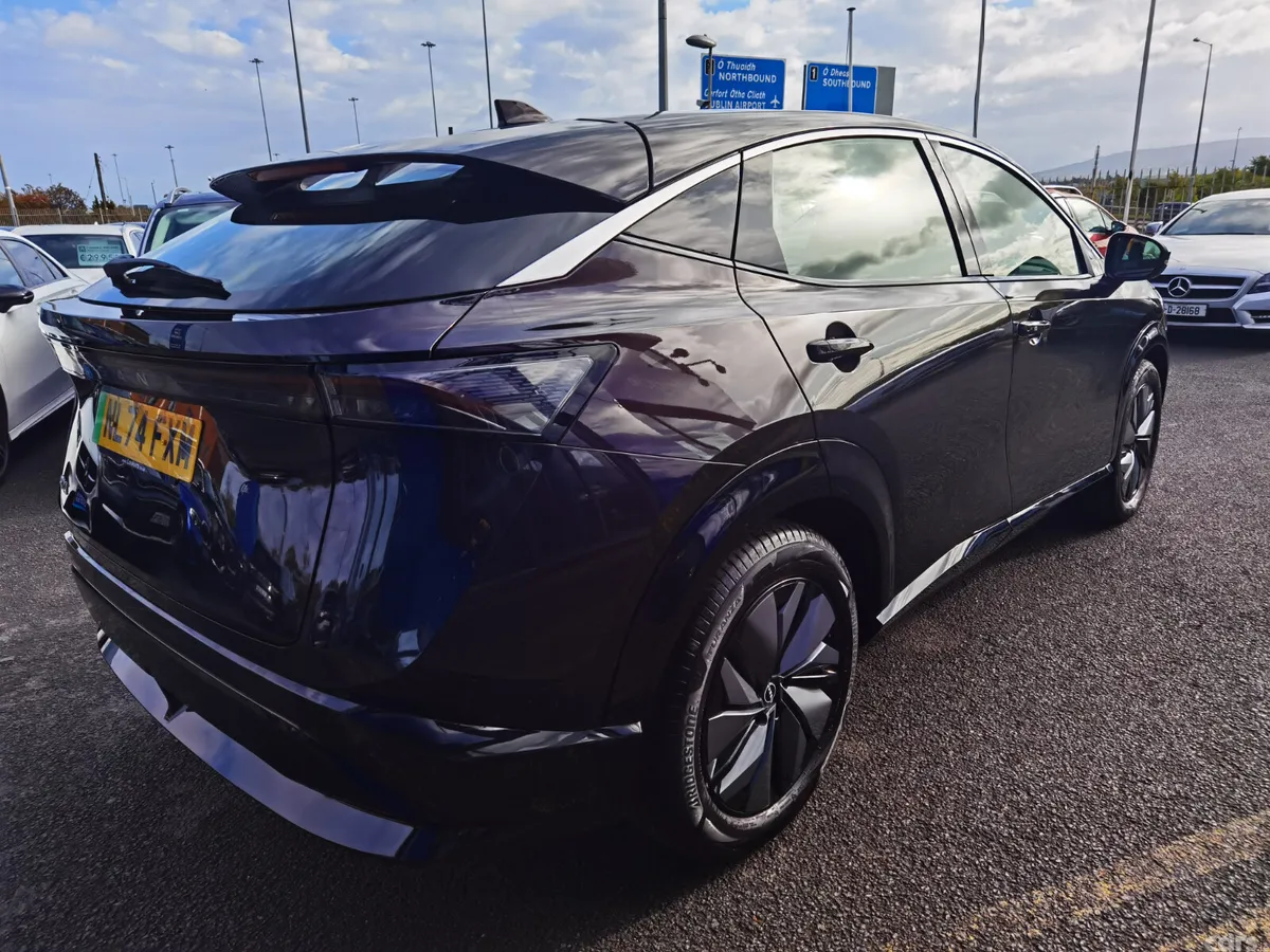 Nissan Ariya SUV, Electric, 2024, Green