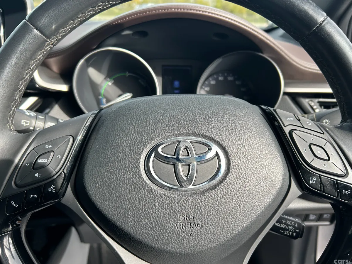 Toyota C-HR Hatchback, Petrol Hybrid, 2019, Grey