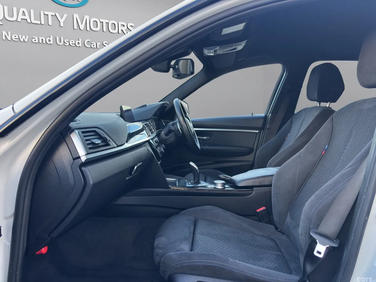 BMW 3-Series Saloon, Petrol, 2018, White
