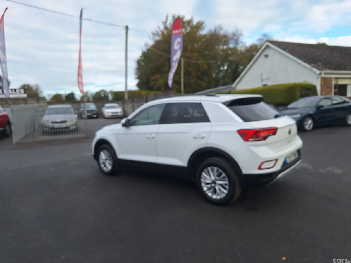 Volkswagen T-Roc SUV, Petrol, 2023, White