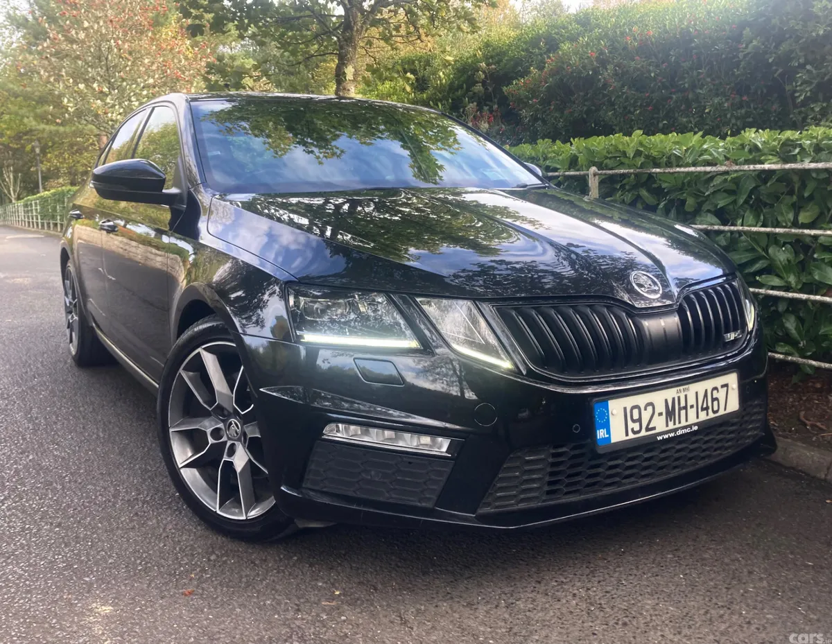 Skoda Octavia Hatchback, Diesel, 2019, Black