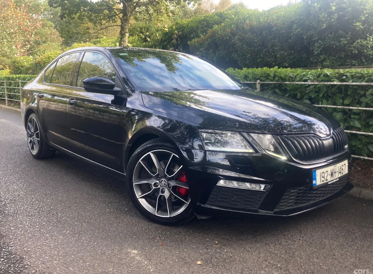 Skoda Octavia Hatchback, Diesel, 2019, Black