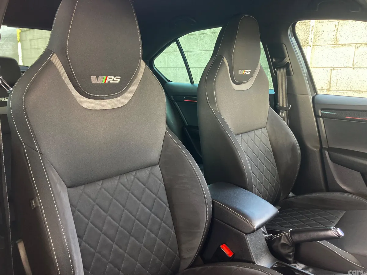 Skoda Octavia Hatchback, Diesel, 2019, Black