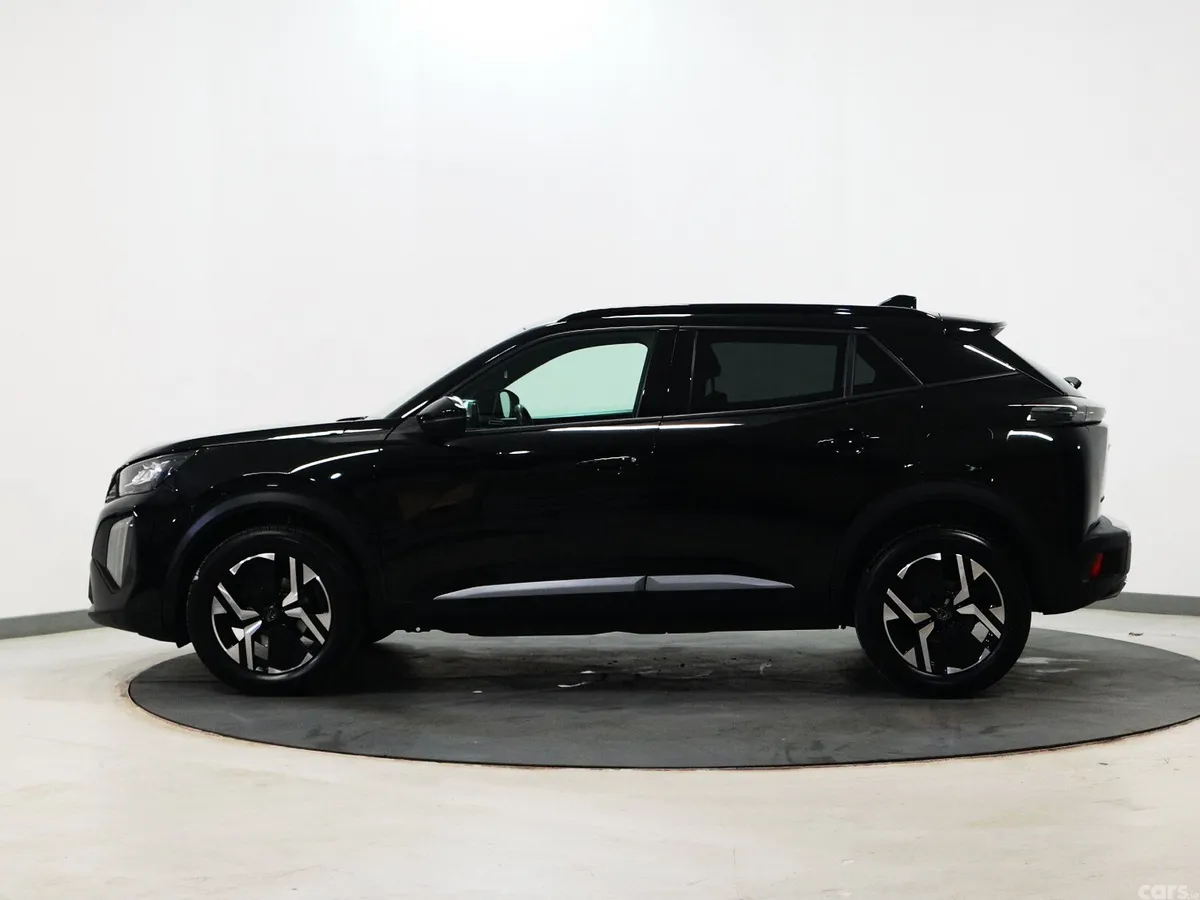 Peugeot 2008 MPV, Petrol, 2024, Black