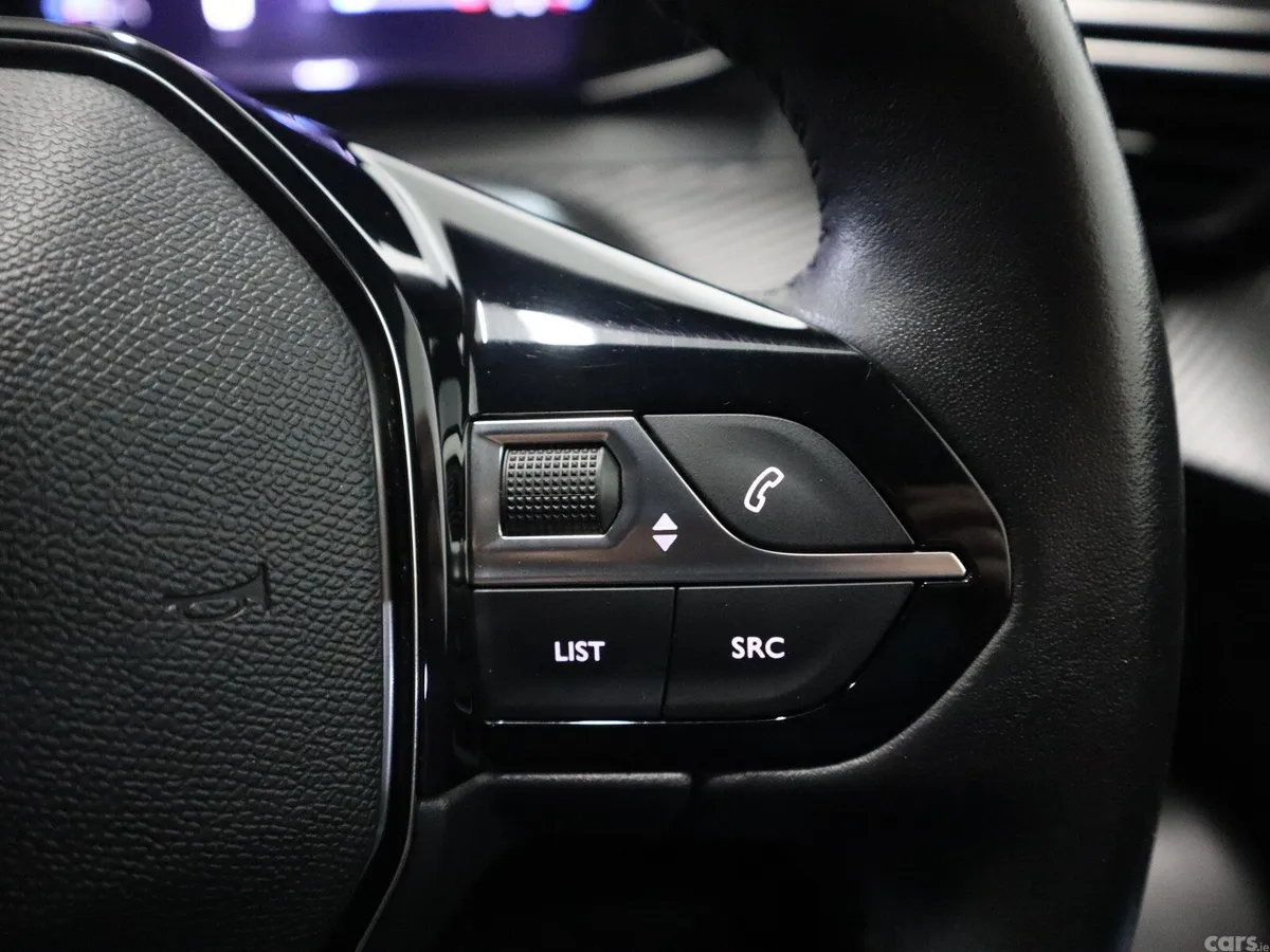 Peugeot 2008 MPV, Petrol, 2024, Black