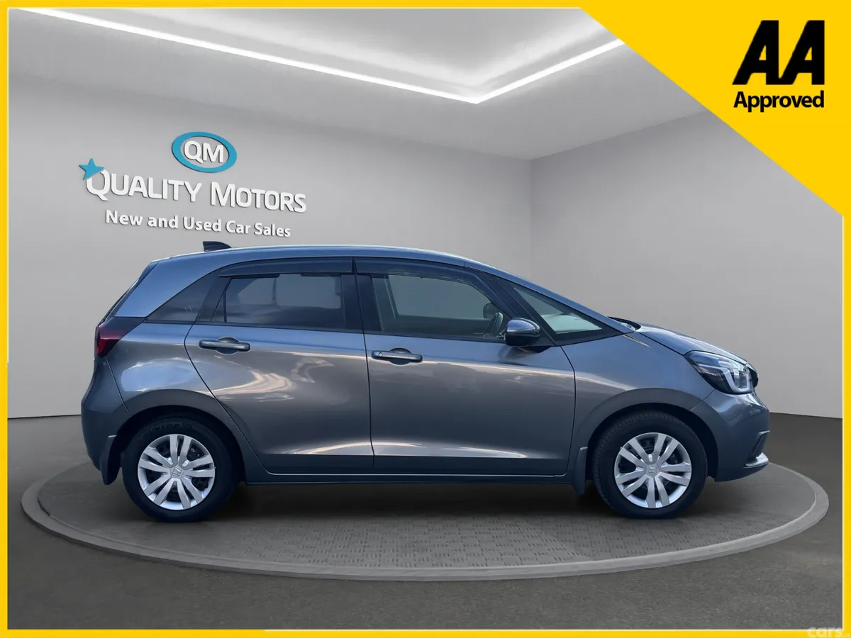 Honda Fit Hatchback, Petrol Hybrid, 2021, White