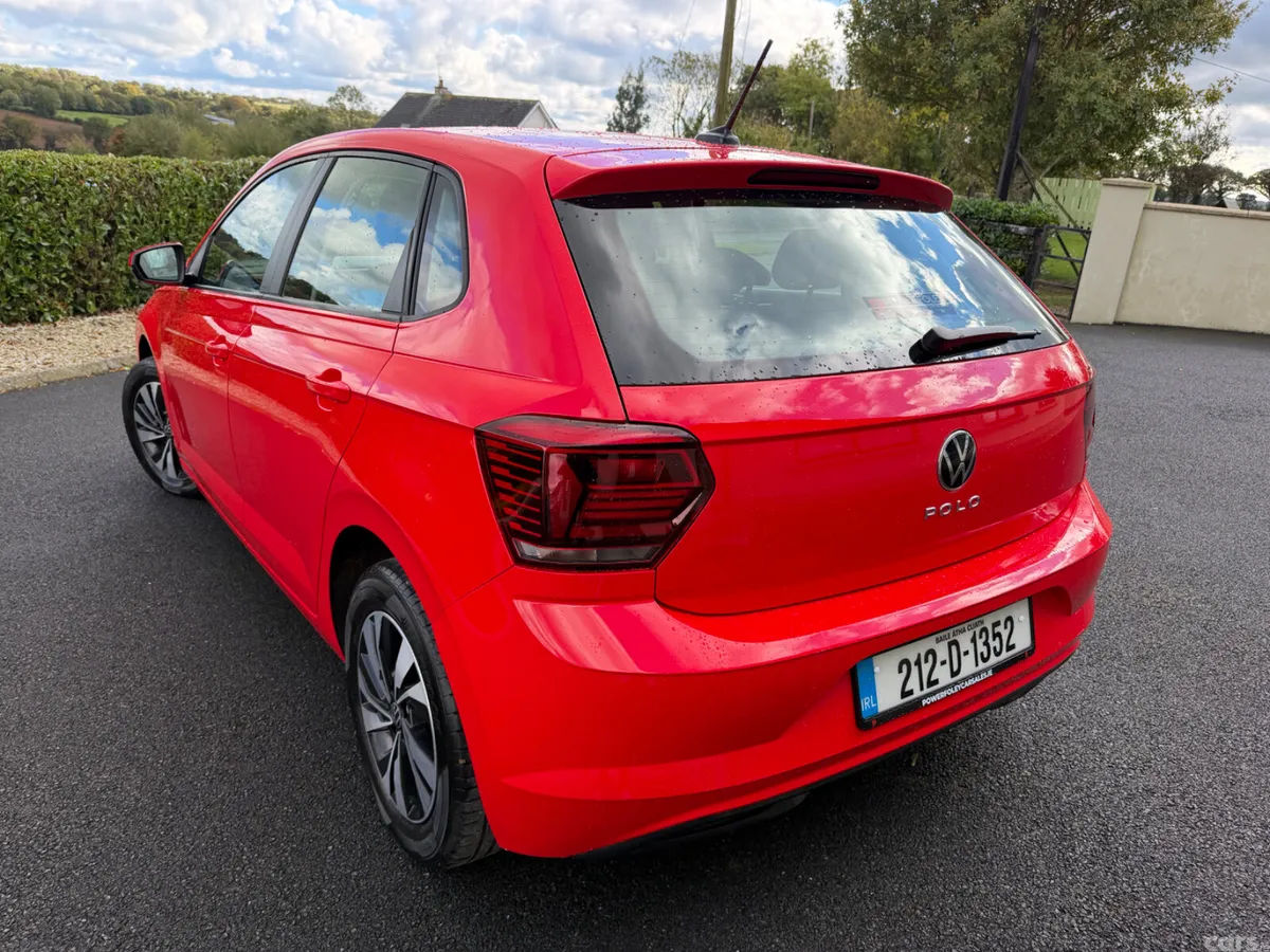 Volkswagen Polo Hatchback, Petrol, 2021, Red