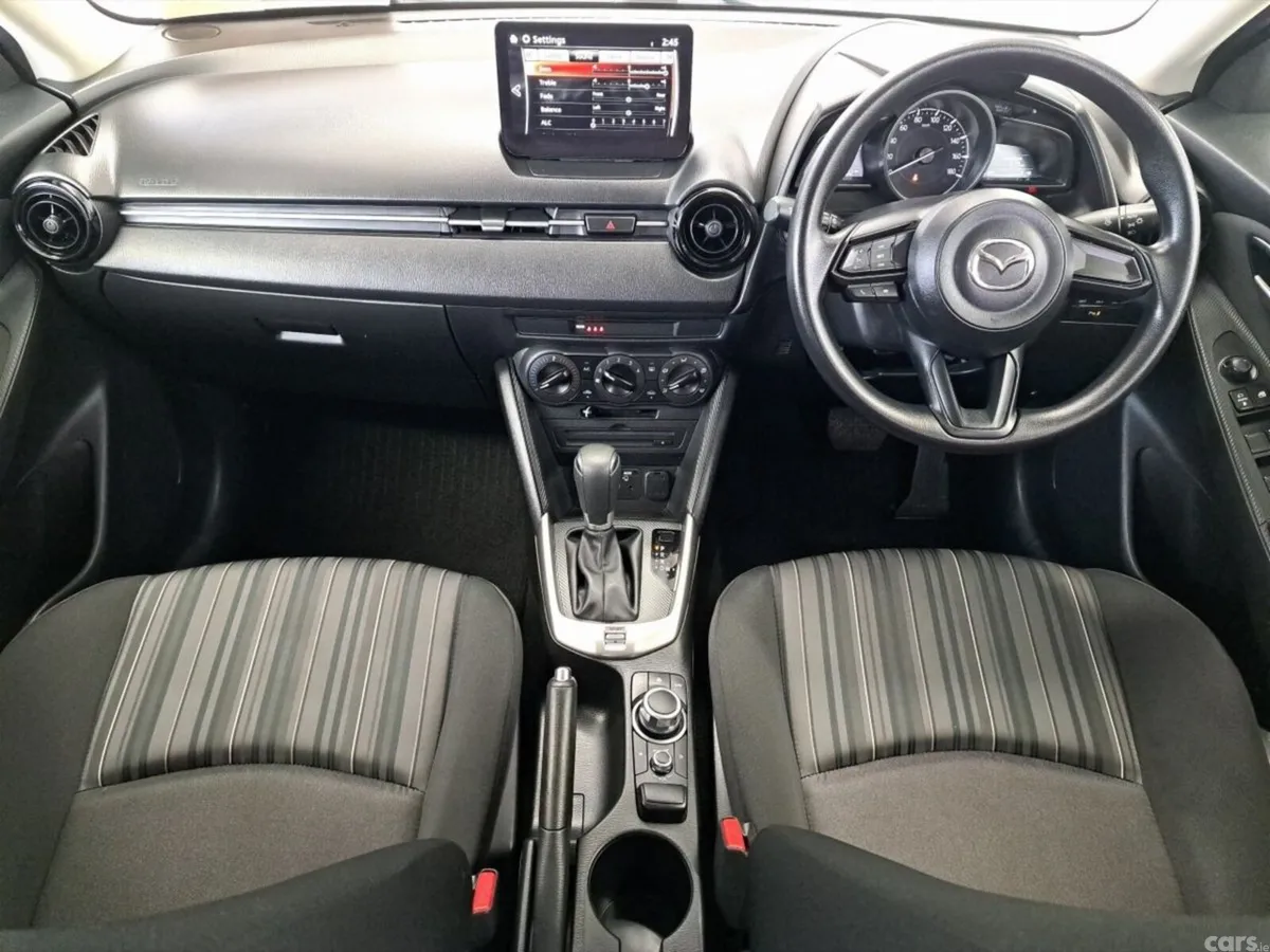 Mazda Mazda2 Hatchback, Petrol, 2022, Silver