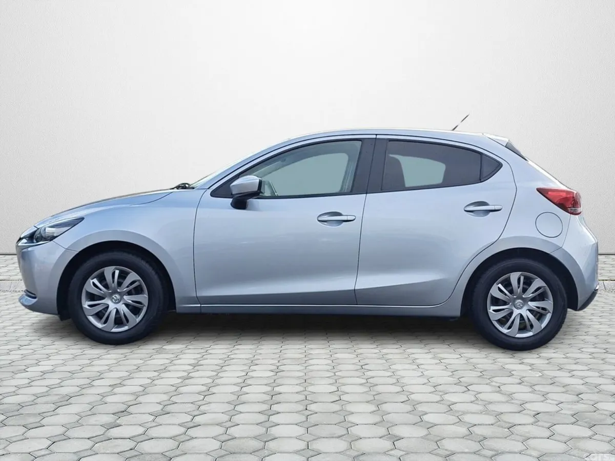 Mazda Mazda2 Hatchback, Petrol, 2022, Silver