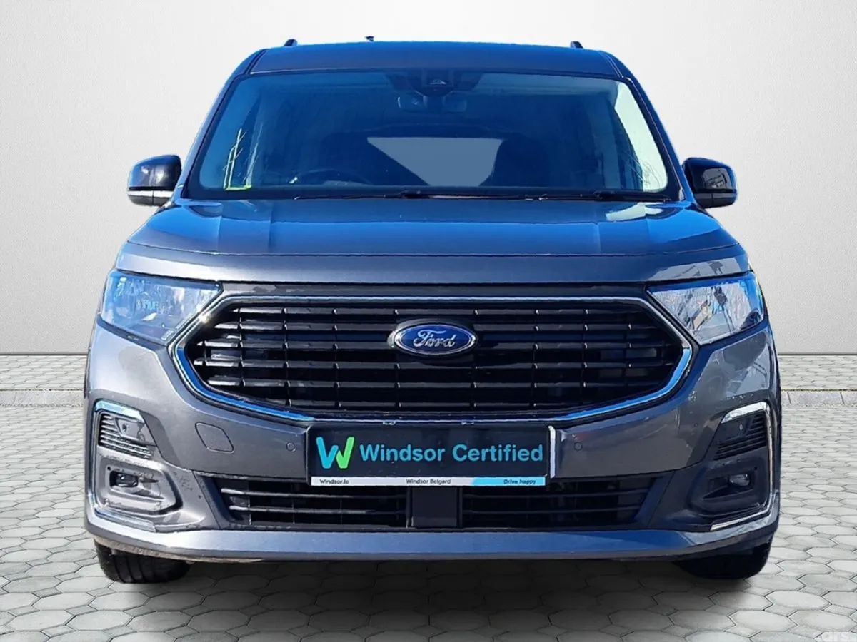 Ford Tourneo MPV, Petrol Plug-in Hybrid, 2025, Grey