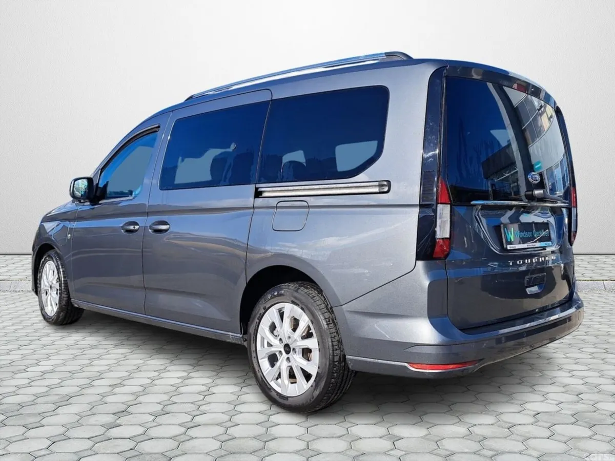 Ford Tourneo MPV, Petrol Plug-in Hybrid, 2025, Grey