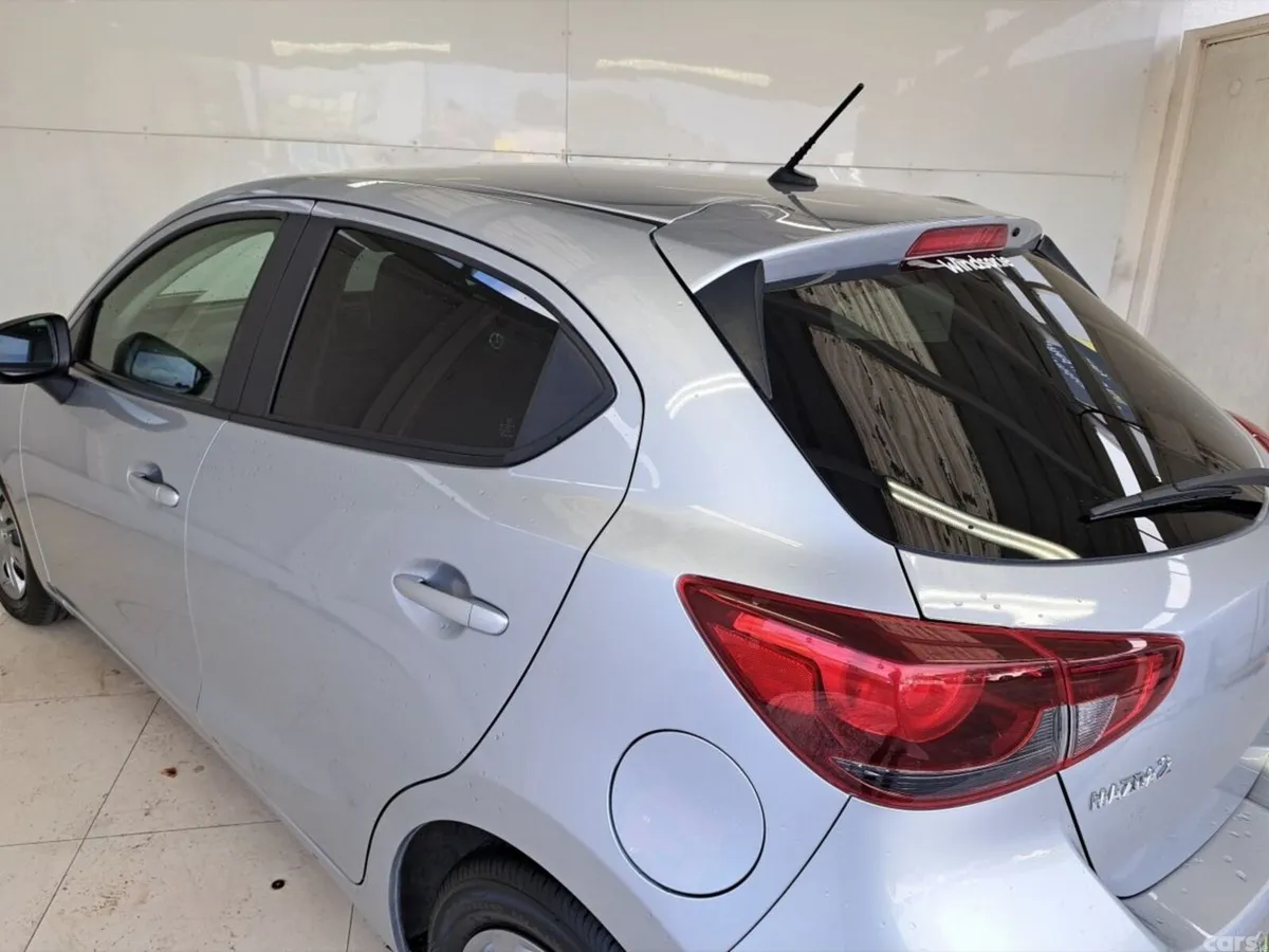 Mazda Mazda2 Hatchback, Petrol, 2022, Silver