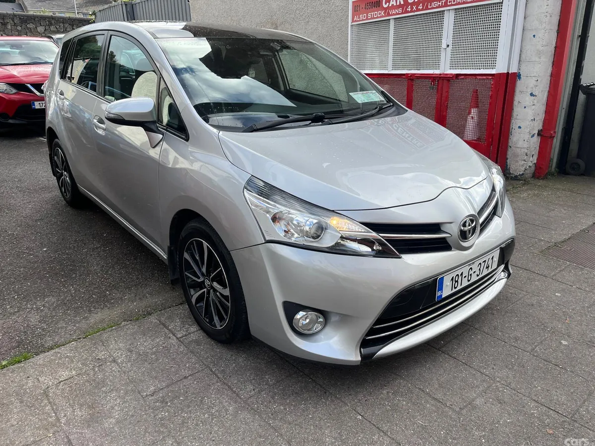 Toyota Verso MPV, Diesel, 2018, Grey