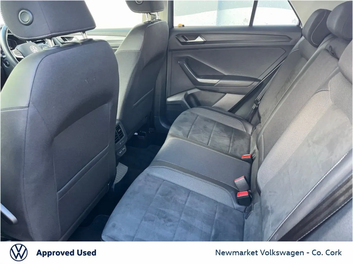Volkswagen T-Roc SUV, Diesel, 2023, Silver