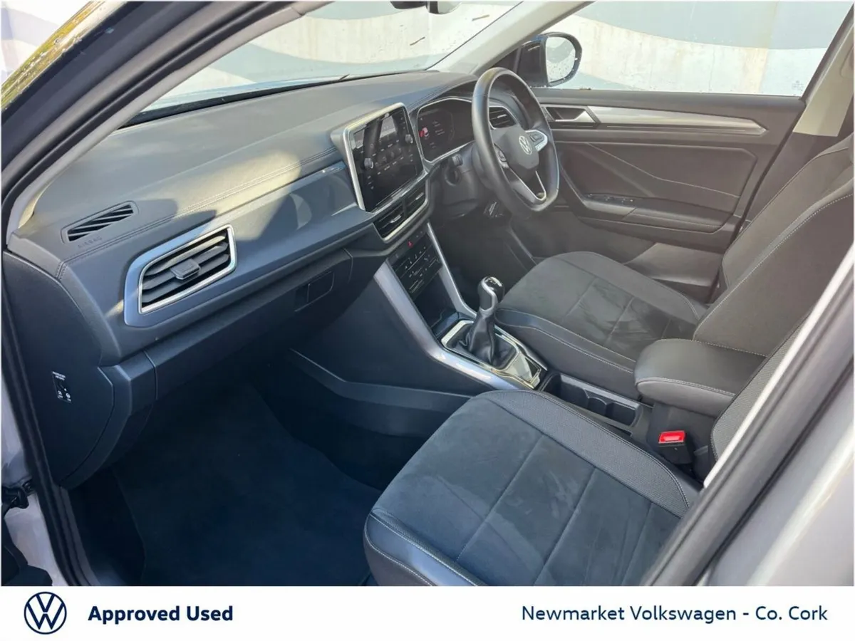 Volkswagen T-Roc SUV, Diesel, 2023, Silver