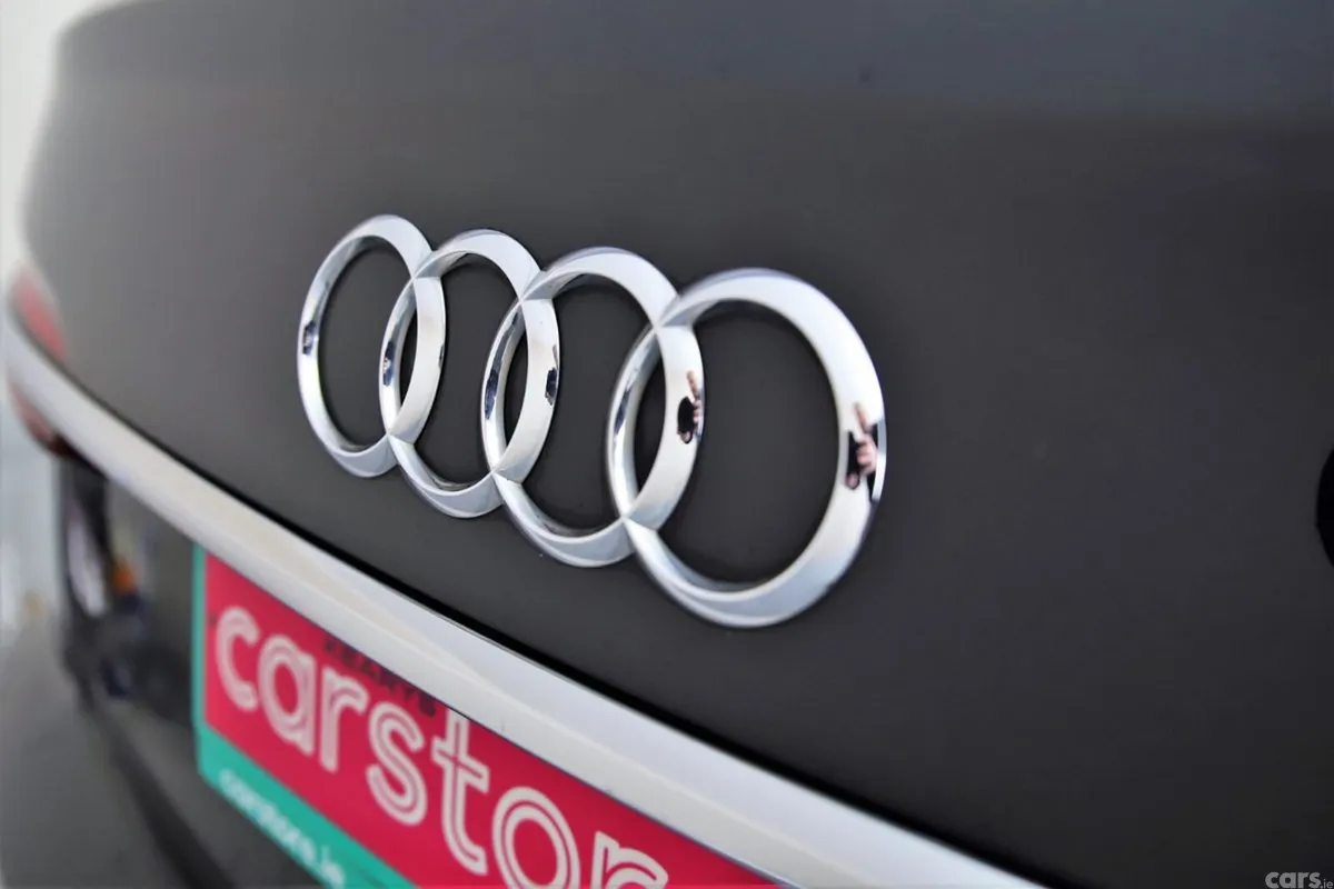 Audi A6 Saloon, Diesel, 2019, Black