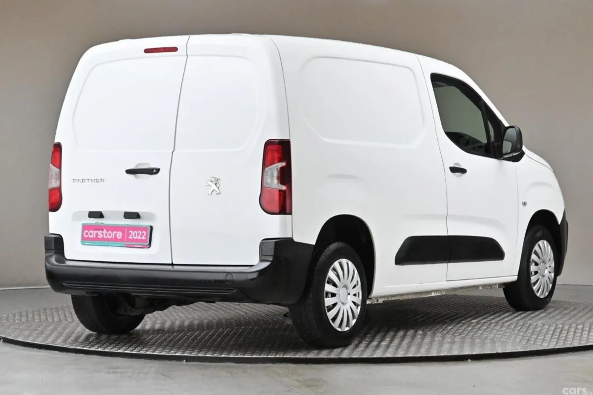 Peugeot Partner MPV, Diesel, 2022, White