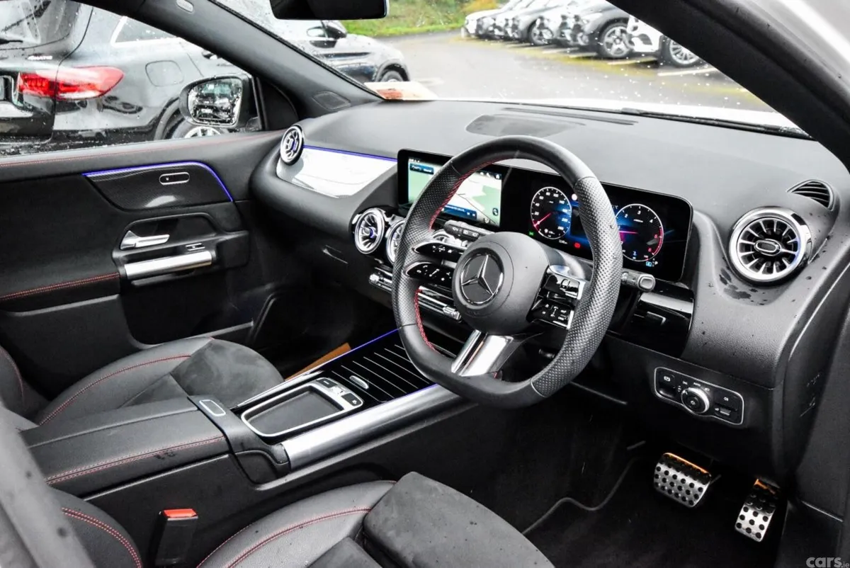 Mercedes-Benz GLA SUV, Diesel, 2024, White