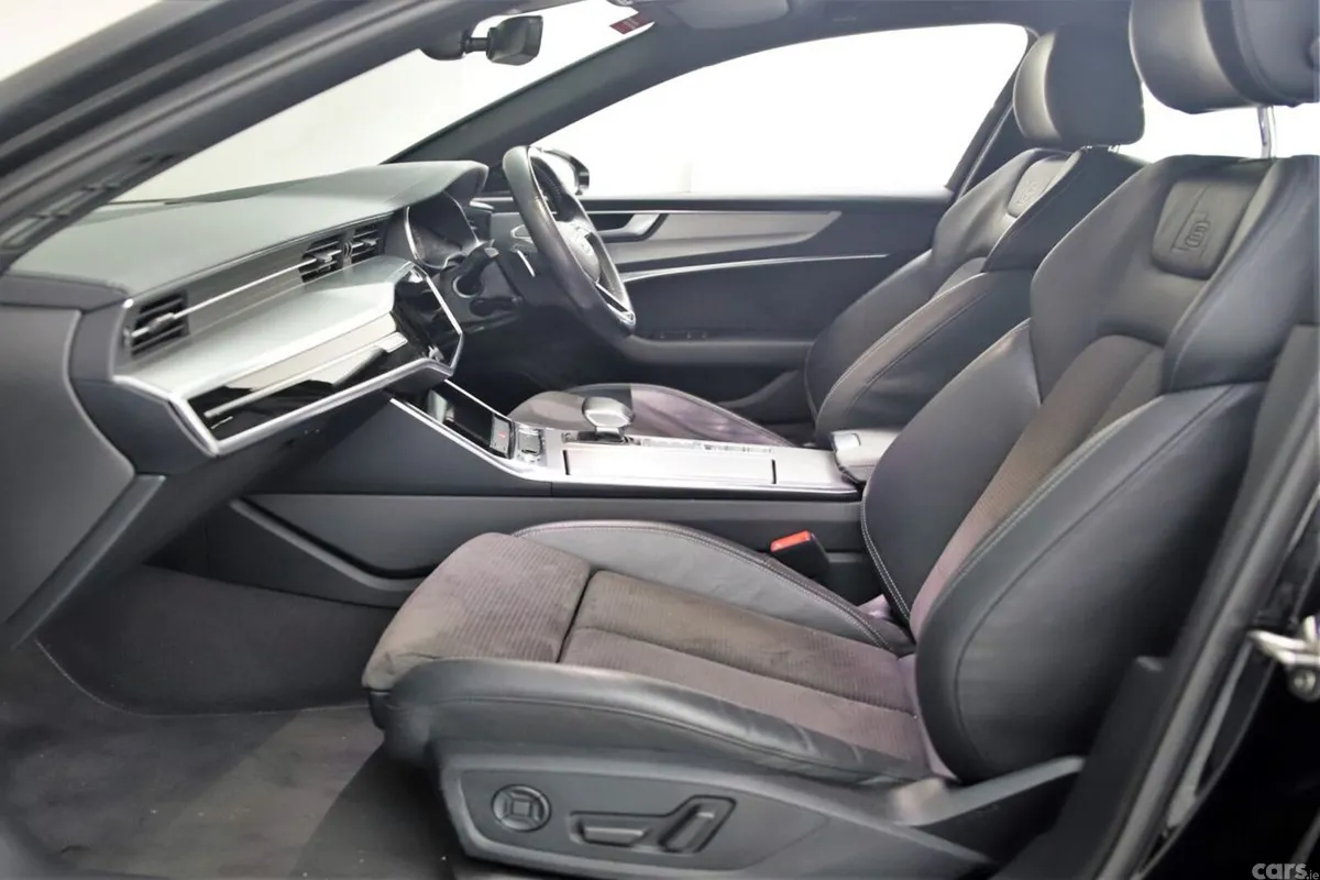 Audi A6 Saloon, Diesel, 2019, Black
