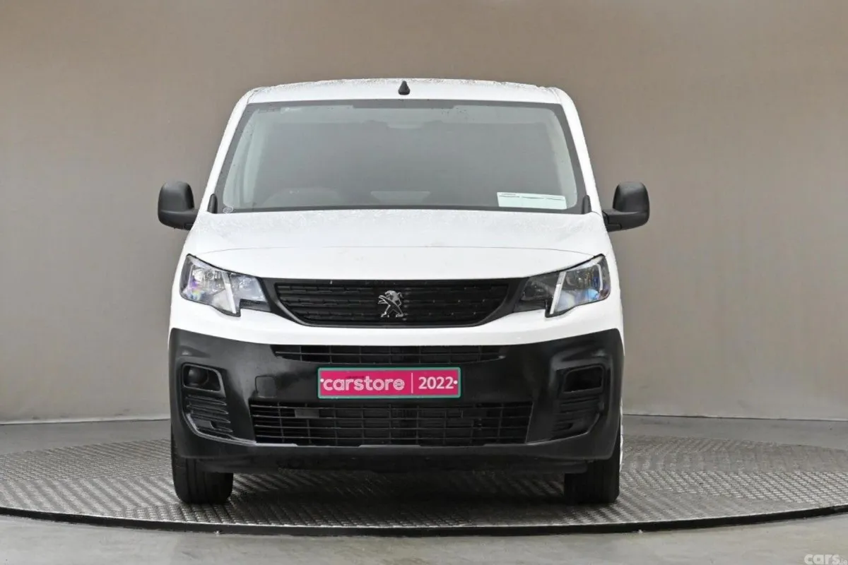 Peugeot Partner MPV, Diesel, 2022, White