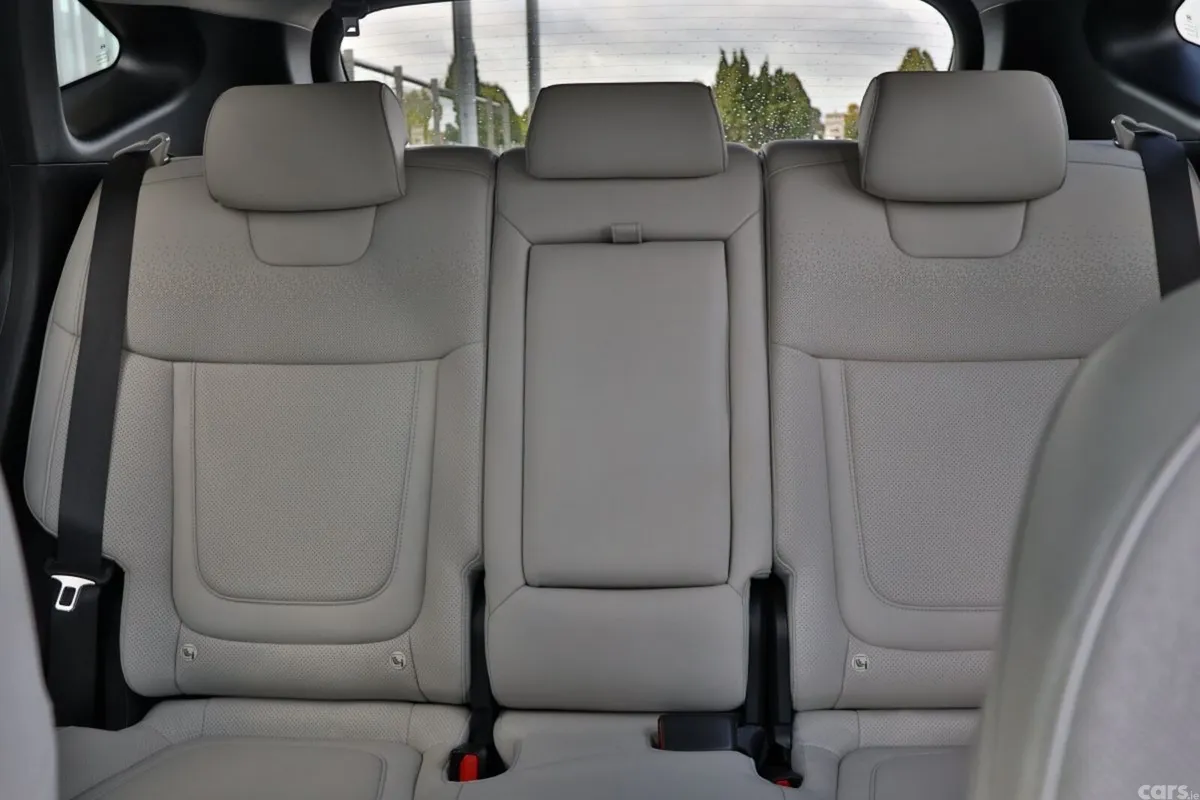 Hyundai Tucson SUV, Petrol Hybrid, 2024, Blue