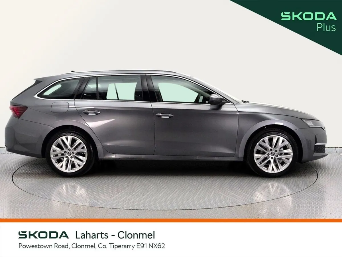 Skoda Octavia Estate, Diesel, 2026, Grey