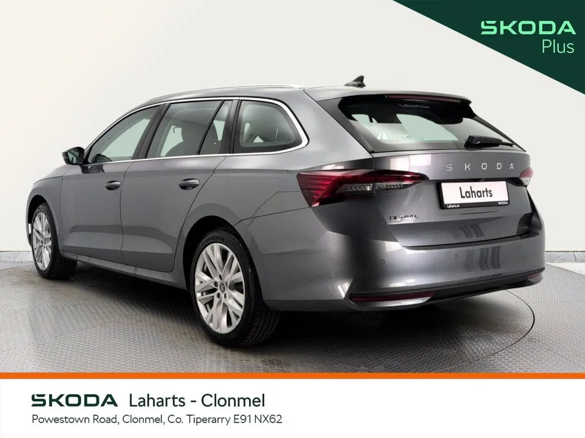 Skoda Octavia Estate, Diesel, 2026, Grey