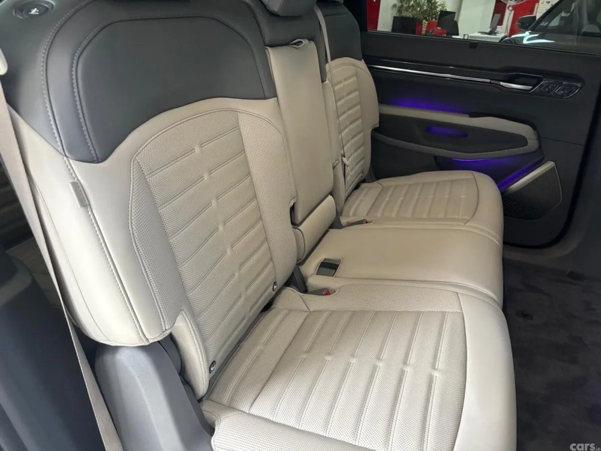 Kia EV9 MPV, Electric, 2027, Grey