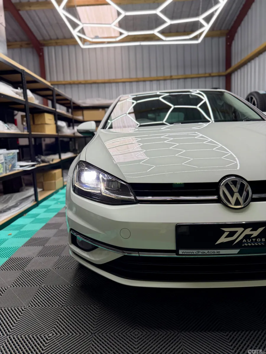 Volkswagen Golf Hatchback, Petrol, 2017, White