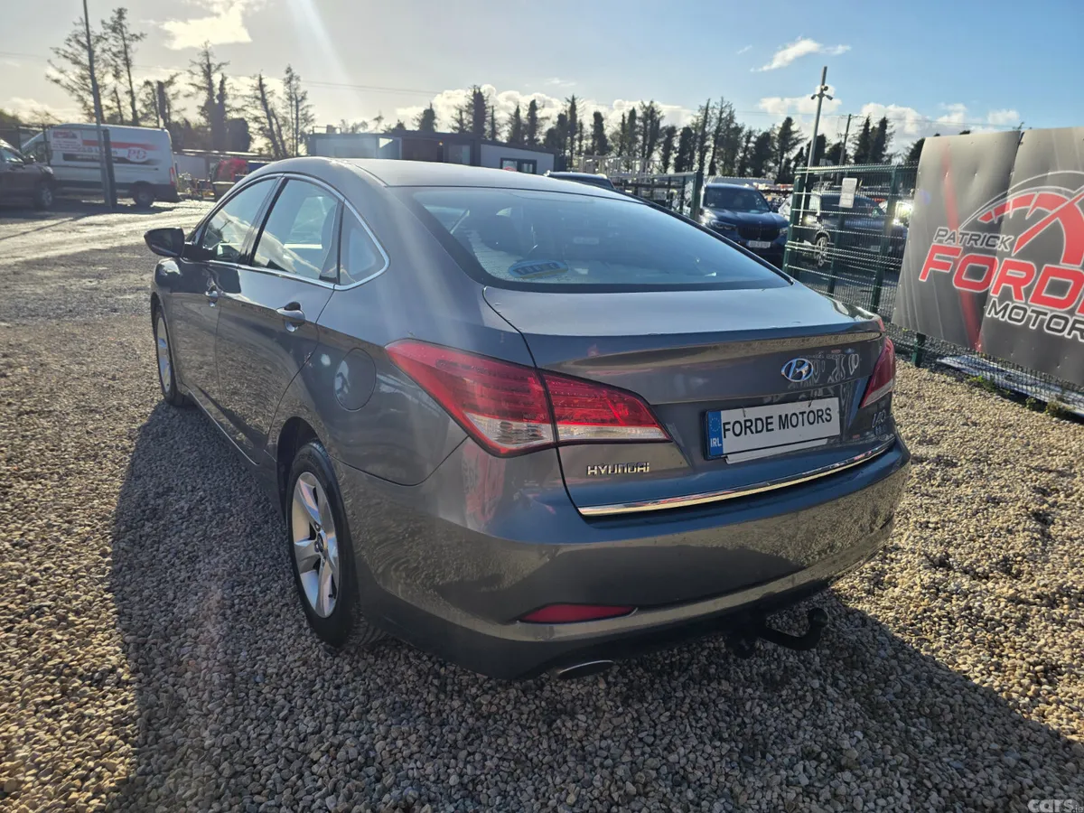 Hyundai i40 Saloon, Diesel, 2012, Silver