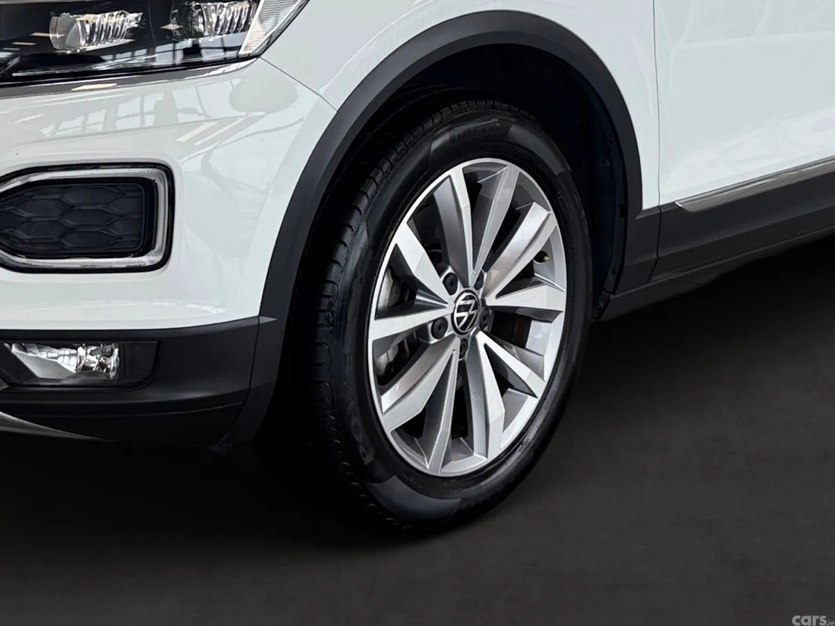 Volkswagen T-Roc SUV, Diesel, 2021, White