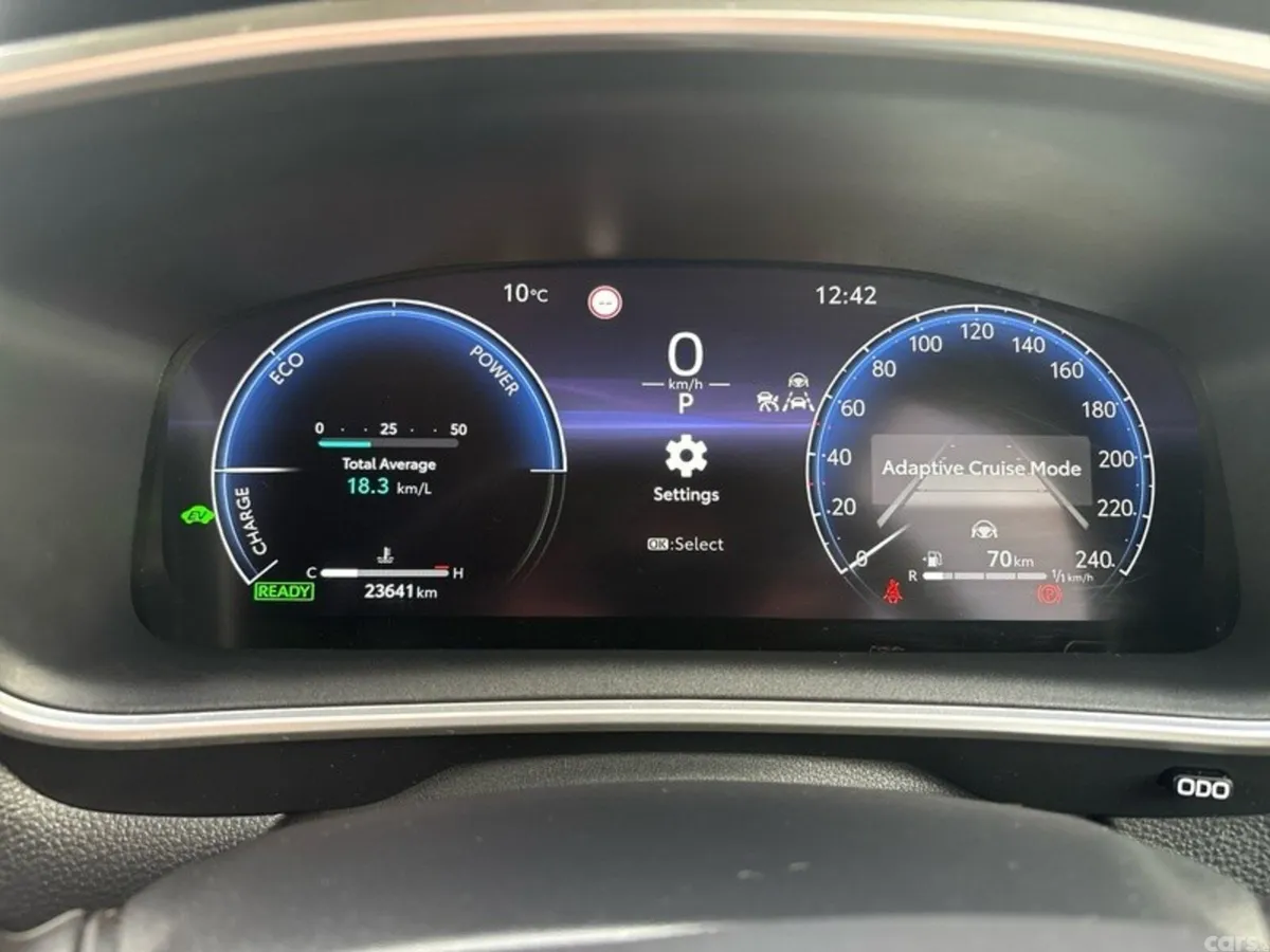 Toyota Corolla Cross Hatchback, Petrol Hybrid, 2026, Green