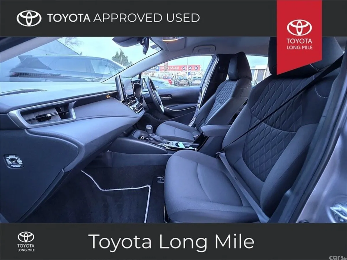 Toyota Corolla Saloon, Petrol Hybrid, 2022, Grey