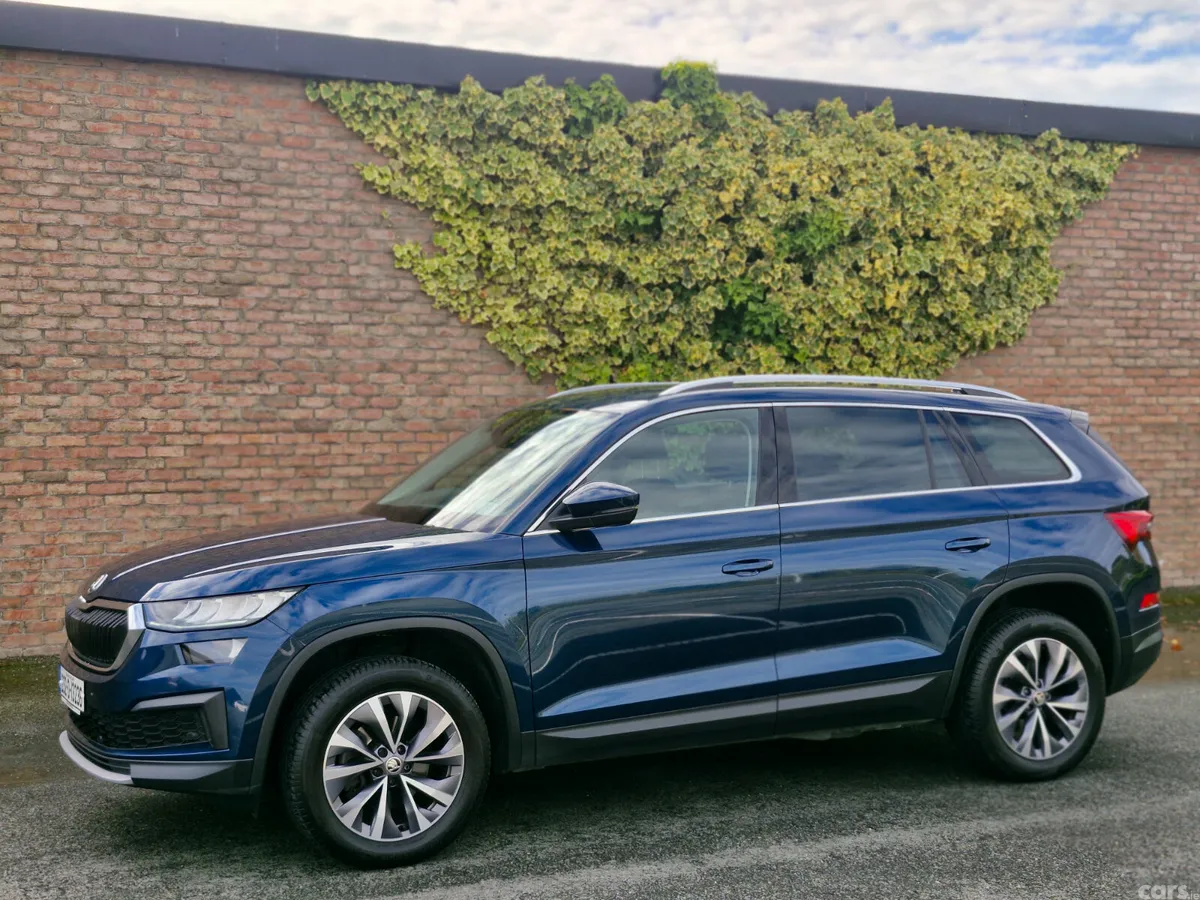 Skoda Kodiaq SUV, Petrol, 2023, Blue
