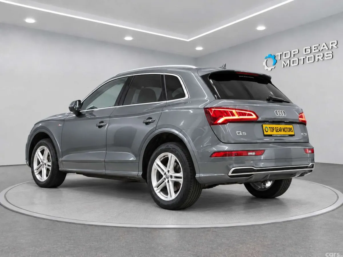 Audi Q5 SUV, Diesel, 2020, Grey