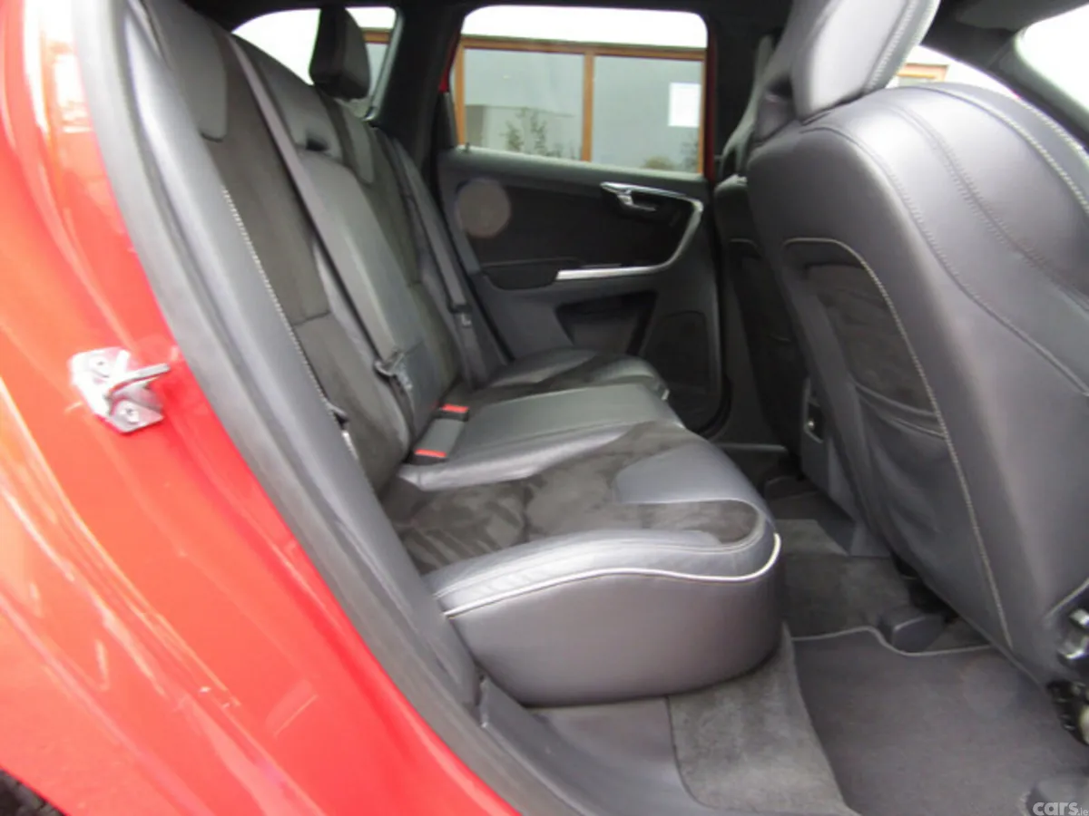 Volvo XC60 Estate, Diesel, 2014, Red